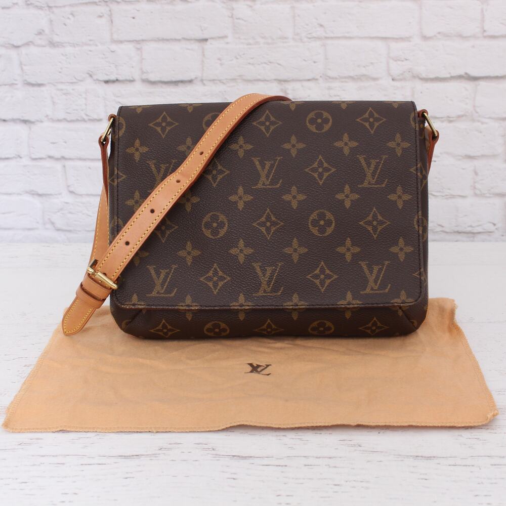 Louis Vuitton Musette Tango Short PM Monogram Shoulder Purse Messenger A2631